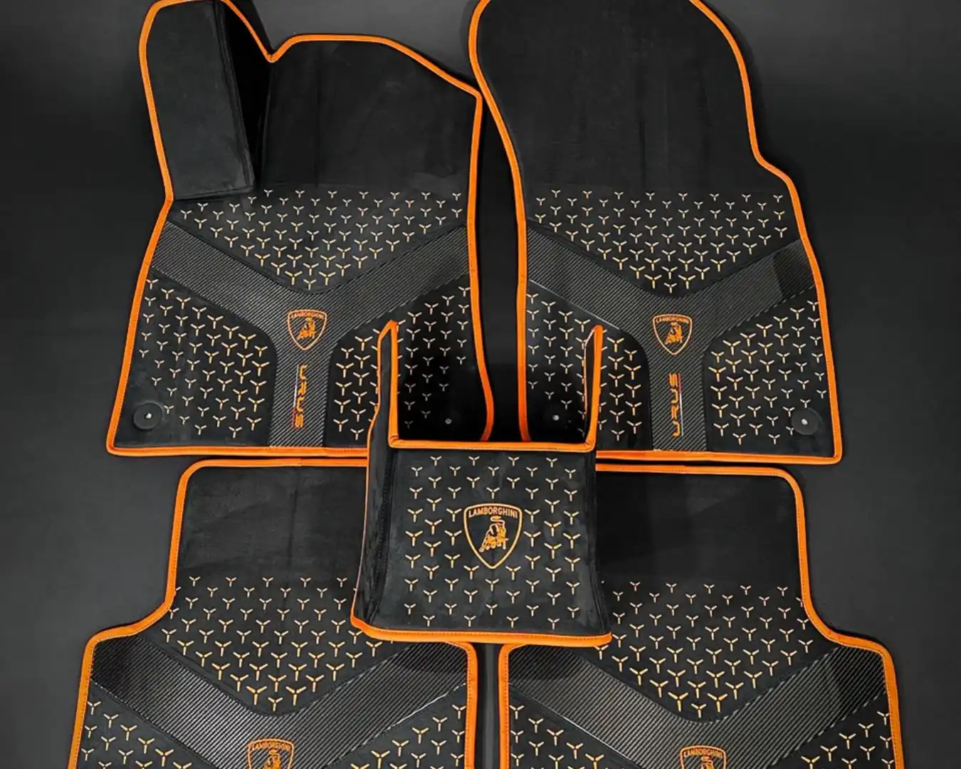 Set Of Lamborghini Urus Floor Mats Andromeda Crown